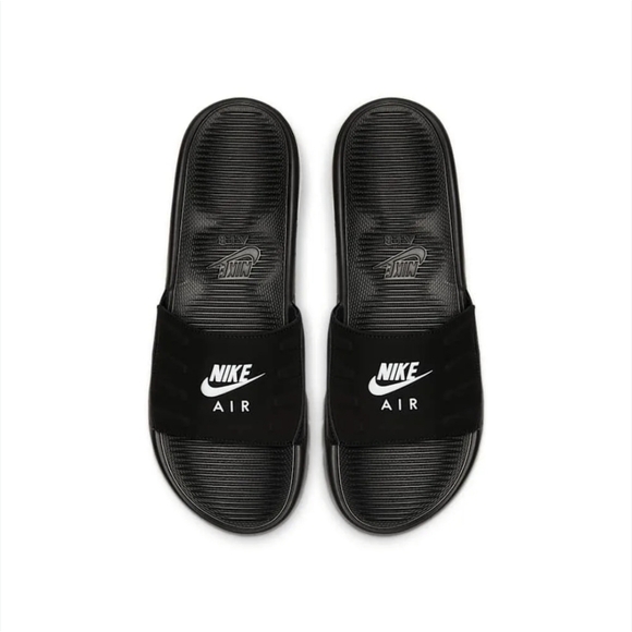 Nike Air Max Camden Slide BQ4626-003 In Black Size Mens 11 - Picture 1 of 9
